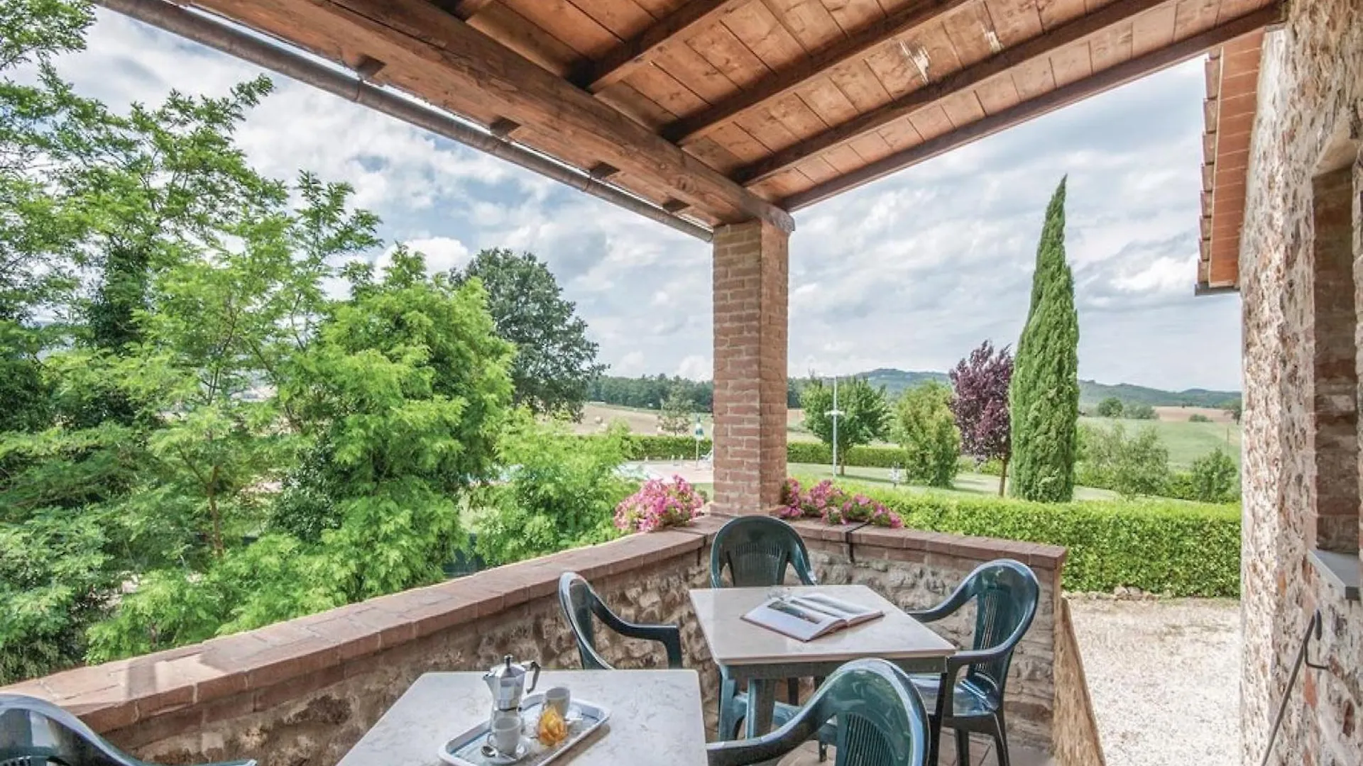 Scenic Apartment In Casole D Elsa With Pool Casole d'Elsa