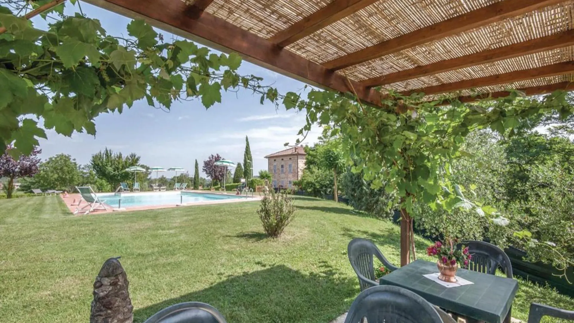 Scenic Apartment In Casole D Elsa With Pool Casole d'Elsa