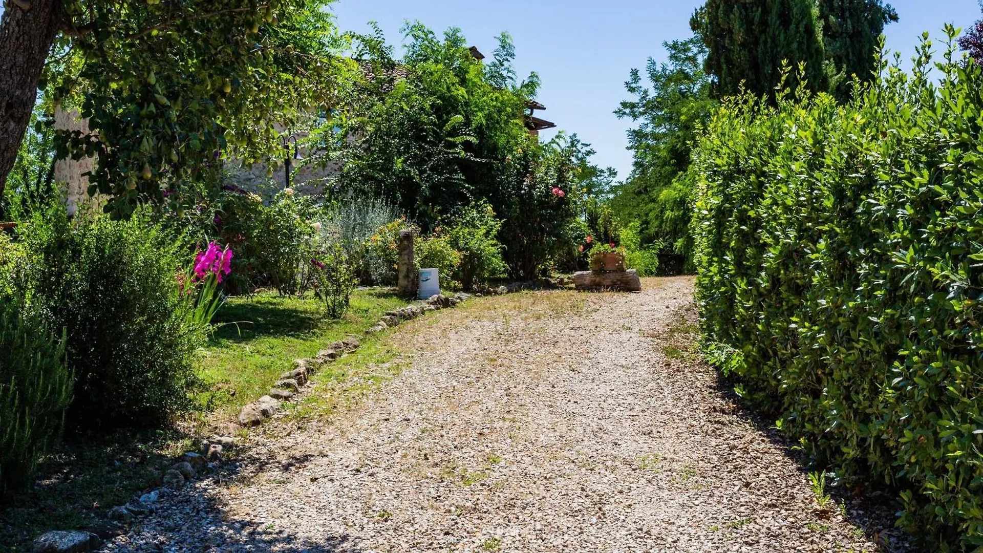 Scenic Apartment In Casole D Elsa With Pool Casole d'Elsa Italy